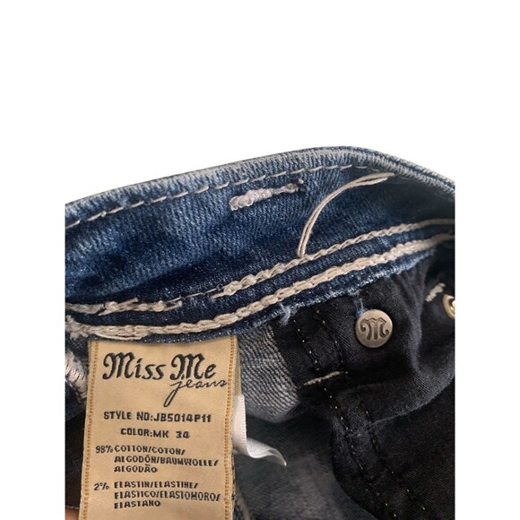 Miss Me Jeans Women’s Size 29 Boyfriend Capri Distressed Blue Denim Thick Stitch - Picture 7 of 8